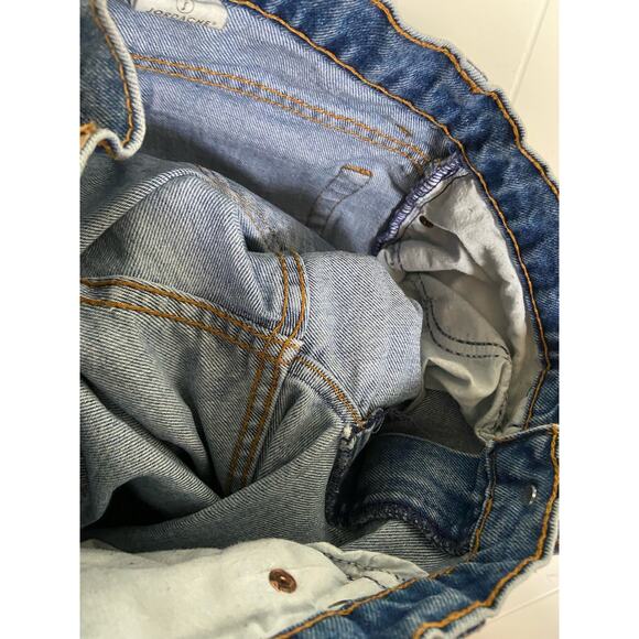 Jordache Womens Jeans Size 7/8 Vintage Blue Denim Tapered Leg 100% Cotton - Picture 7 of 8